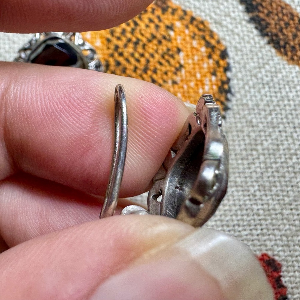 Antique Elegant Silver and Black Hematite Filigree Earrings - Picture 8 of 11